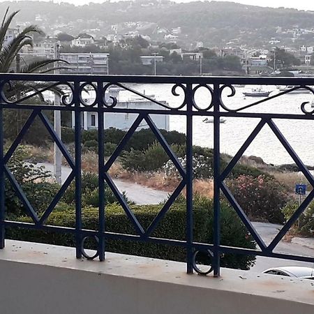 The Swan And The Gull, Porto Rafti Yacht Harbor Apartment 외부 사진