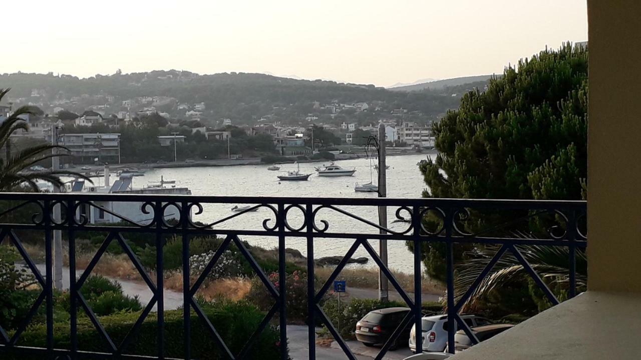 The Swan And The Gull, Porto Rafti Yacht Harbor Apartment 외부 사진