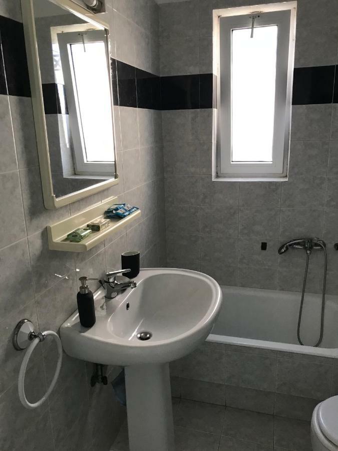 The Swan And The Gull, Porto Rafti Yacht Harbor Apartment 외부 사진