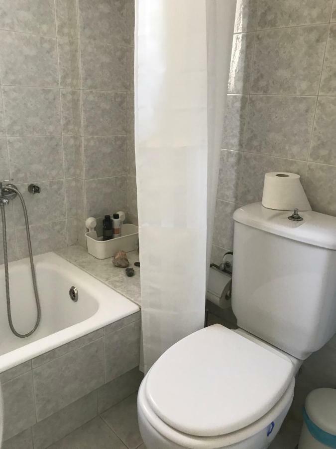 The Swan And The Gull, Porto Rafti Yacht Harbor Apartment 외부 사진