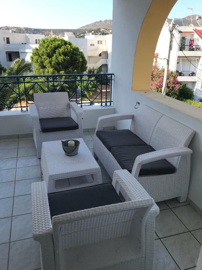 The Swan And The Gull, Porto Rafti Yacht Harbor Apartment 외부 사진