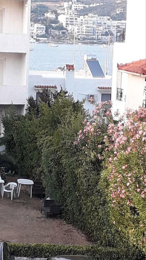 The Swan And The Gull, Porto Rafti Yacht Harbor Apartment 외부 사진