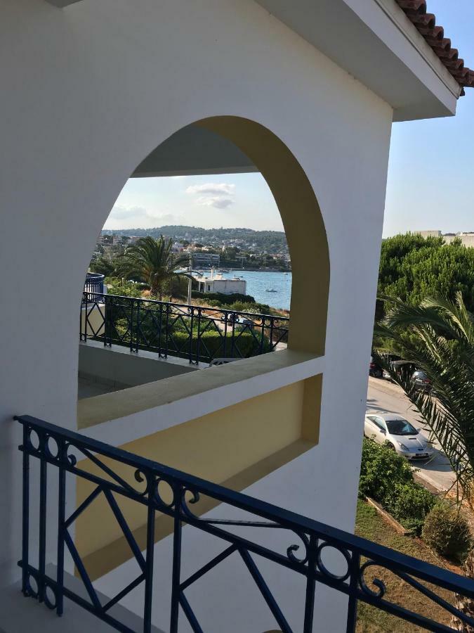 The Swan And The Gull, Porto Rafti Yacht Harbor Apartment 외부 사진